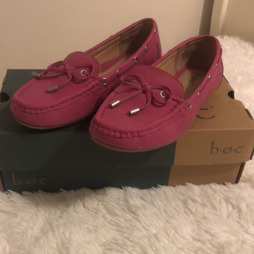 Pretty in pink great condition boc shoes. - Picture 3 of 3
